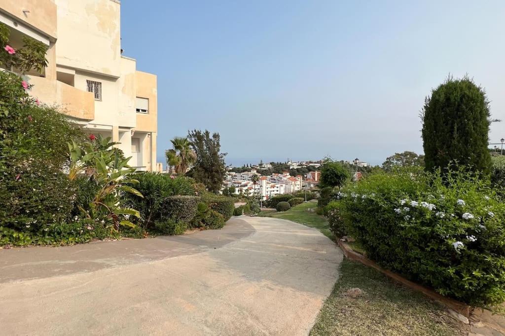 Vistas Mar Y Montana Apartment Benalmadena Exterior photo